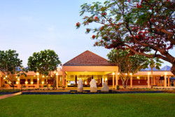 Sheraton Fiji Resort- Grand Entry