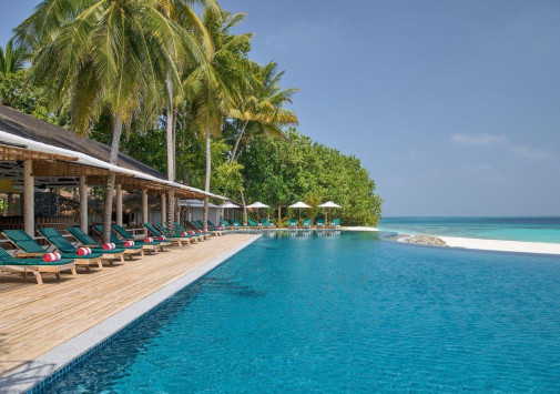 NH Collection Maldives Reethi Resort