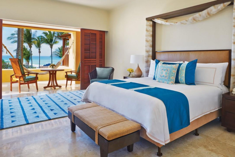 One Bedroom Ocean View Suite