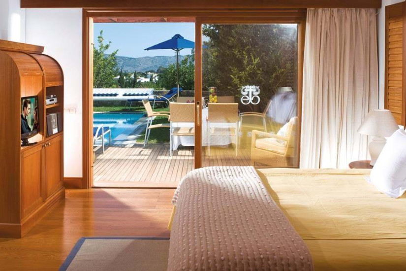 Yacht-Style Suite
